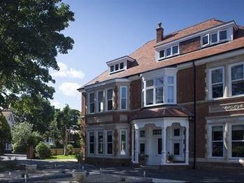 Chalfield Manor Boutique Hotel Bournemouth Exterior photo